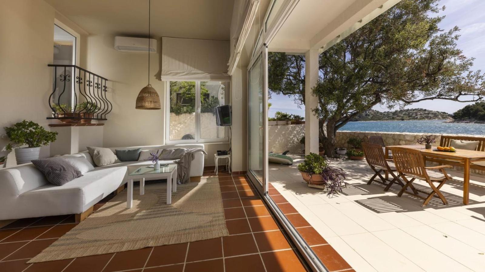 Casa Mano Tribunj With Beach ภายนอก รูปภาพ
