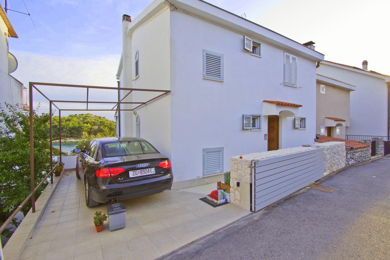 Casa Mano Tribunj With Beach ภายนอก รูปภาพ